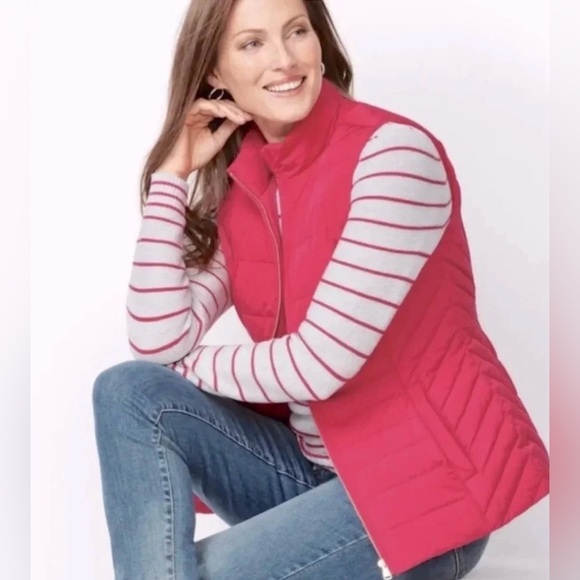 Talbots Red Outdoor Cozy Quilted Down Puffer Vest, gold zipper size Small Petite - Picture 2 of 7